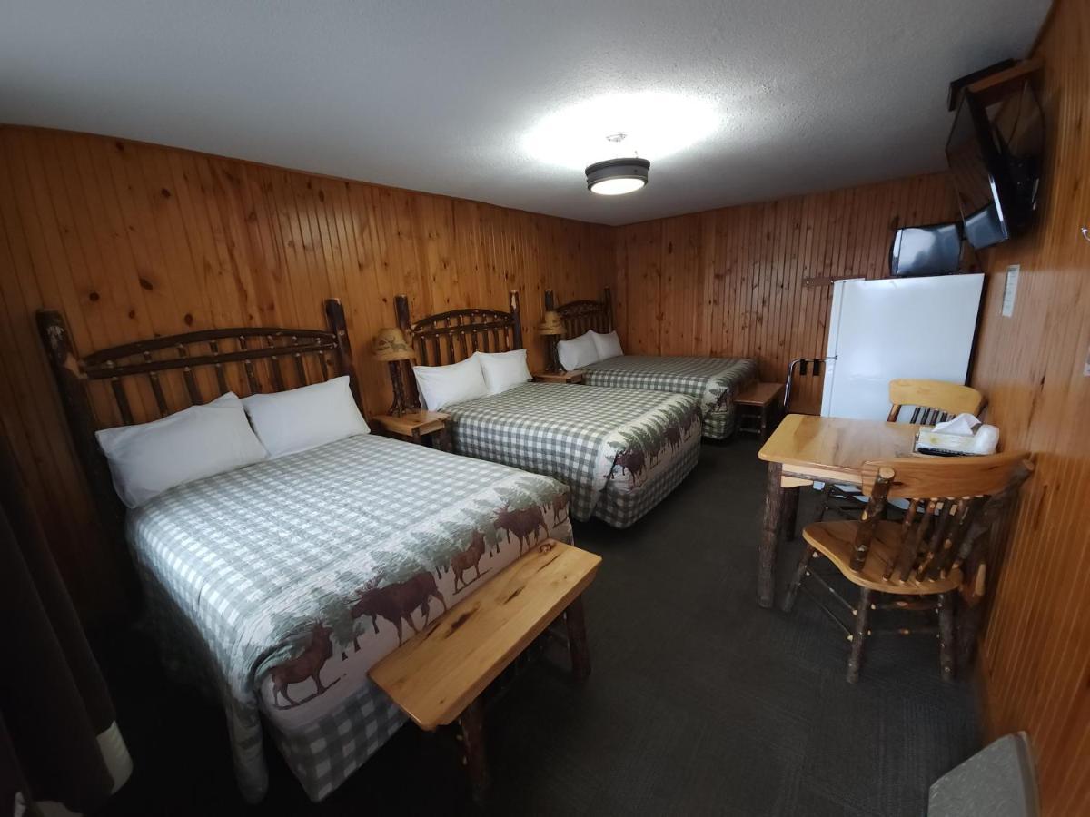 Outdoorsman Motel Wawa Εξωτερικό φωτογραφία